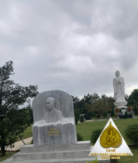 Tượng Chân Dung.01
