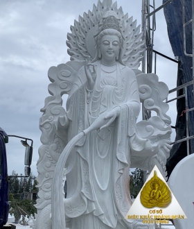Tượng Mẹ Quan Âm.Hoàng Quân 01