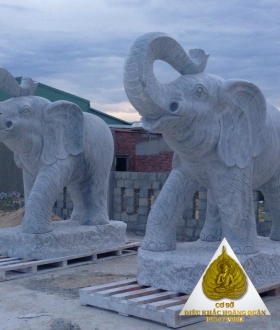 Tượng Voi Đá Cẩm Thạch Xanh